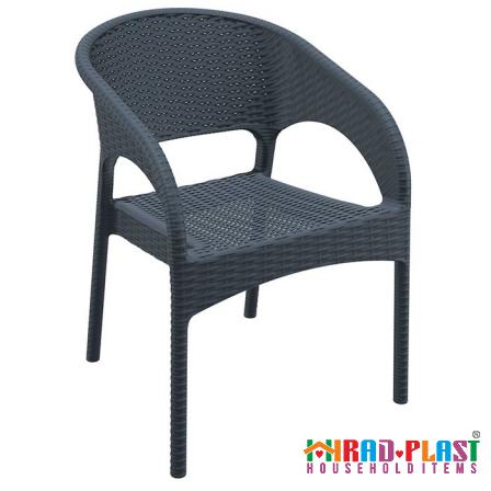 Best Plastic Chairs and Safeness