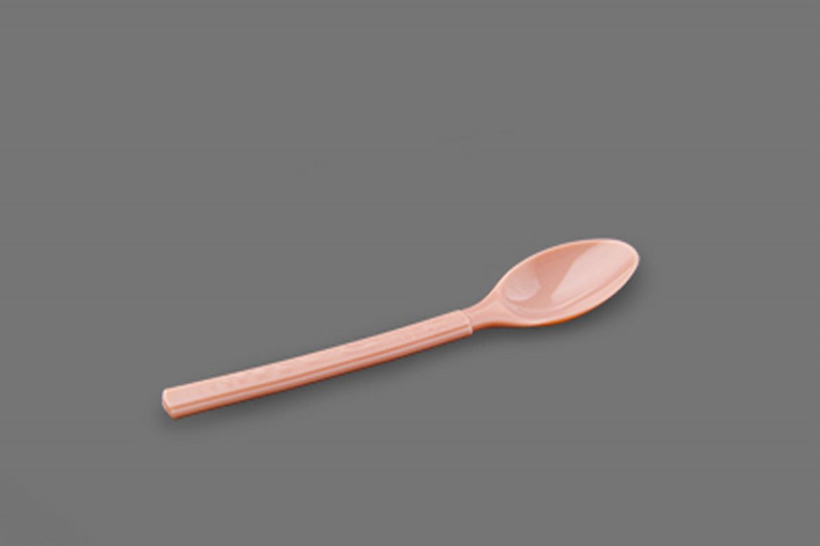 light pink plastic spoons making this set more astonishing