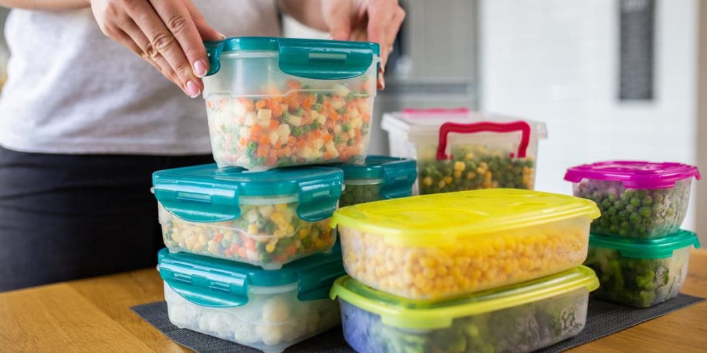  Plastic containers with lid handle for food + Best Buy Price 