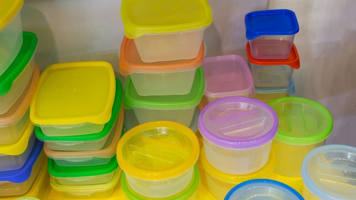 Buy plastic box storage containers + best price