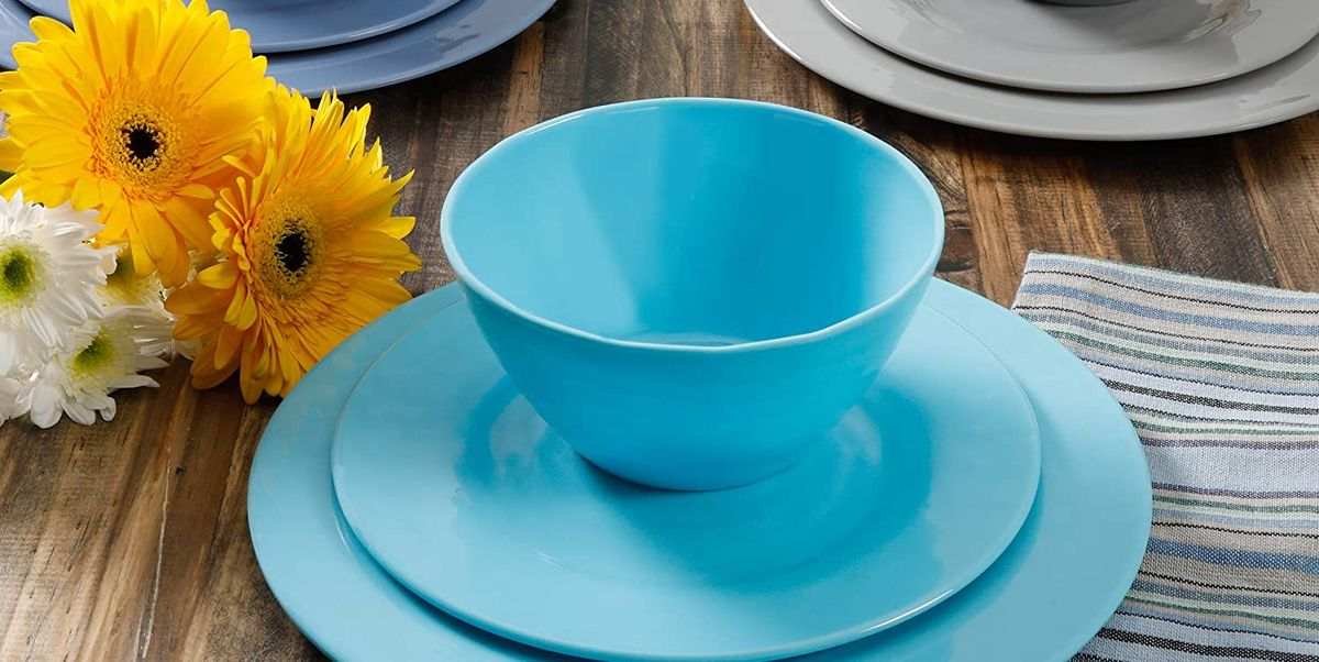  Best plastic dinnerware sets | Buy at a Cheap Price 