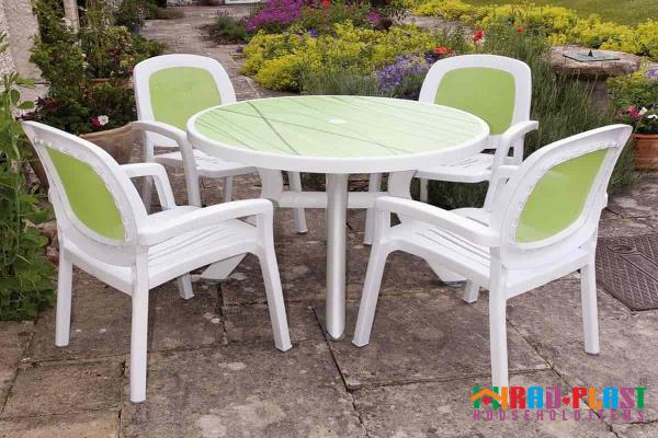 Plastic chair and table rental | Buy at a cheap price